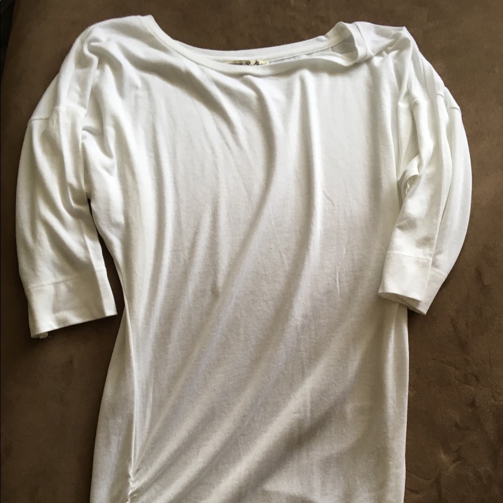 🌸Sale 3 for $10🌸 Express White Crop Top